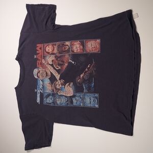 VINTAGE SMACK DOWN VS RAW TEE Size Small